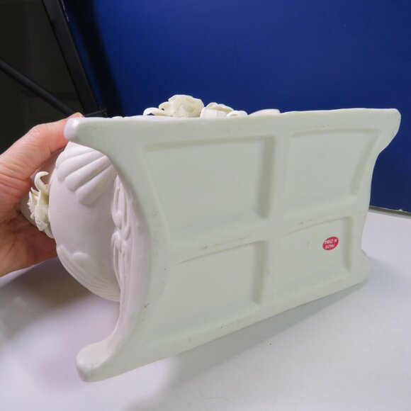 Ivory Bisque Porcelain Sleigh with Roses Neutral Holiday Winter Victorian Floral - Picture 10 of 15